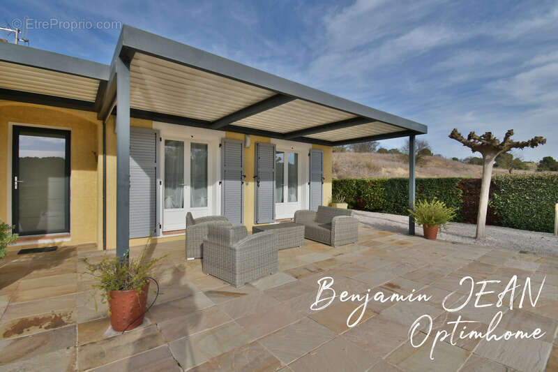 Maison à NISSAN-LEZ-ENSERUNE