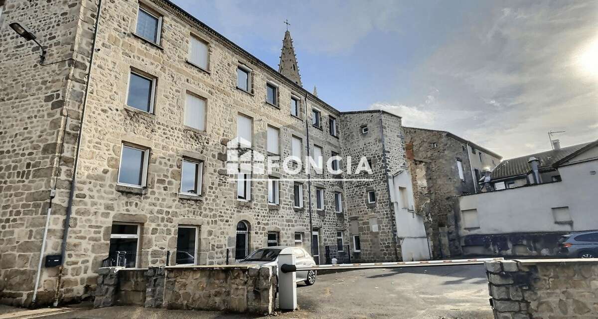 Appartement à SAINTE-SIGOLENE