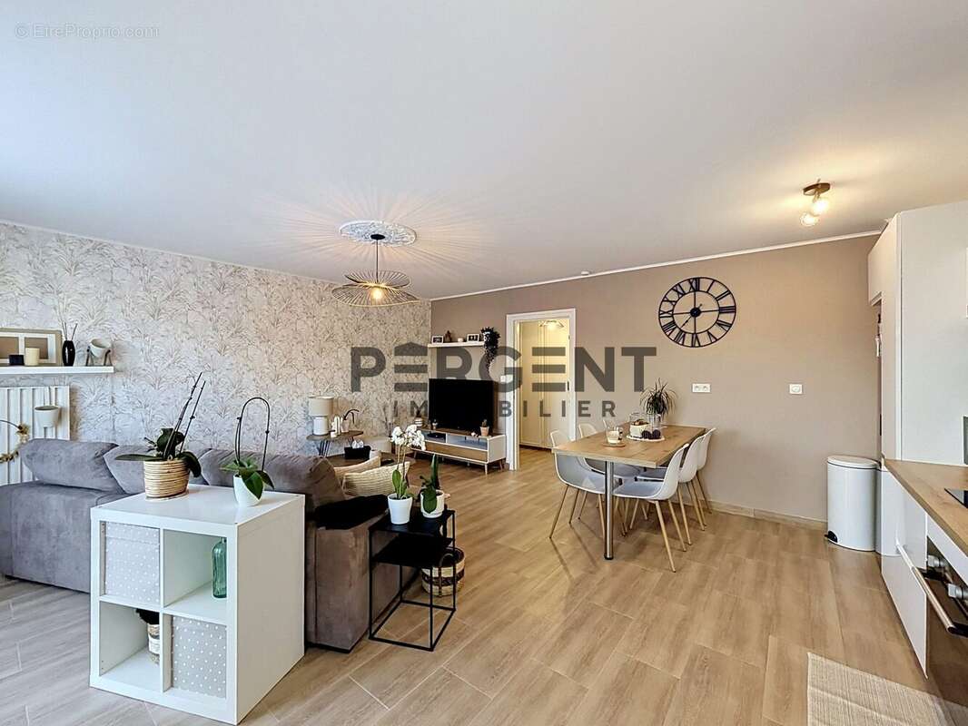 Appartement à CHARLEVILLE-MEZIERES