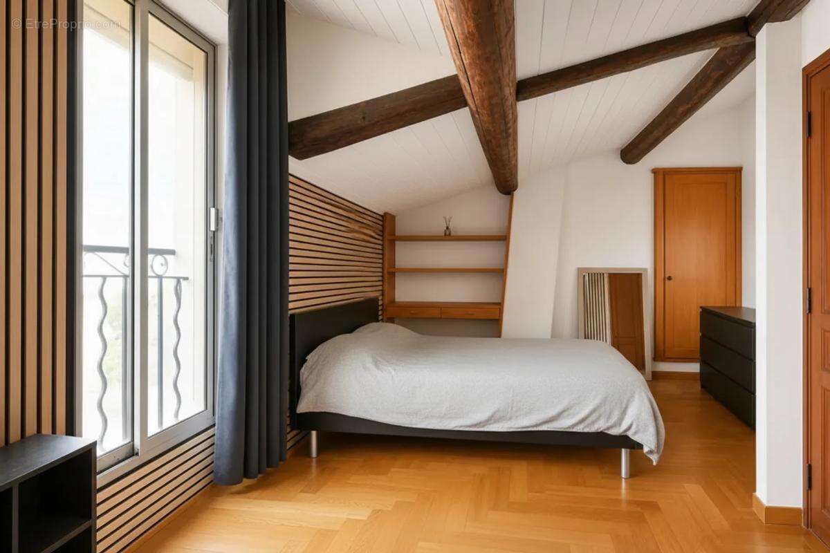 Maison à CLARENSAC
