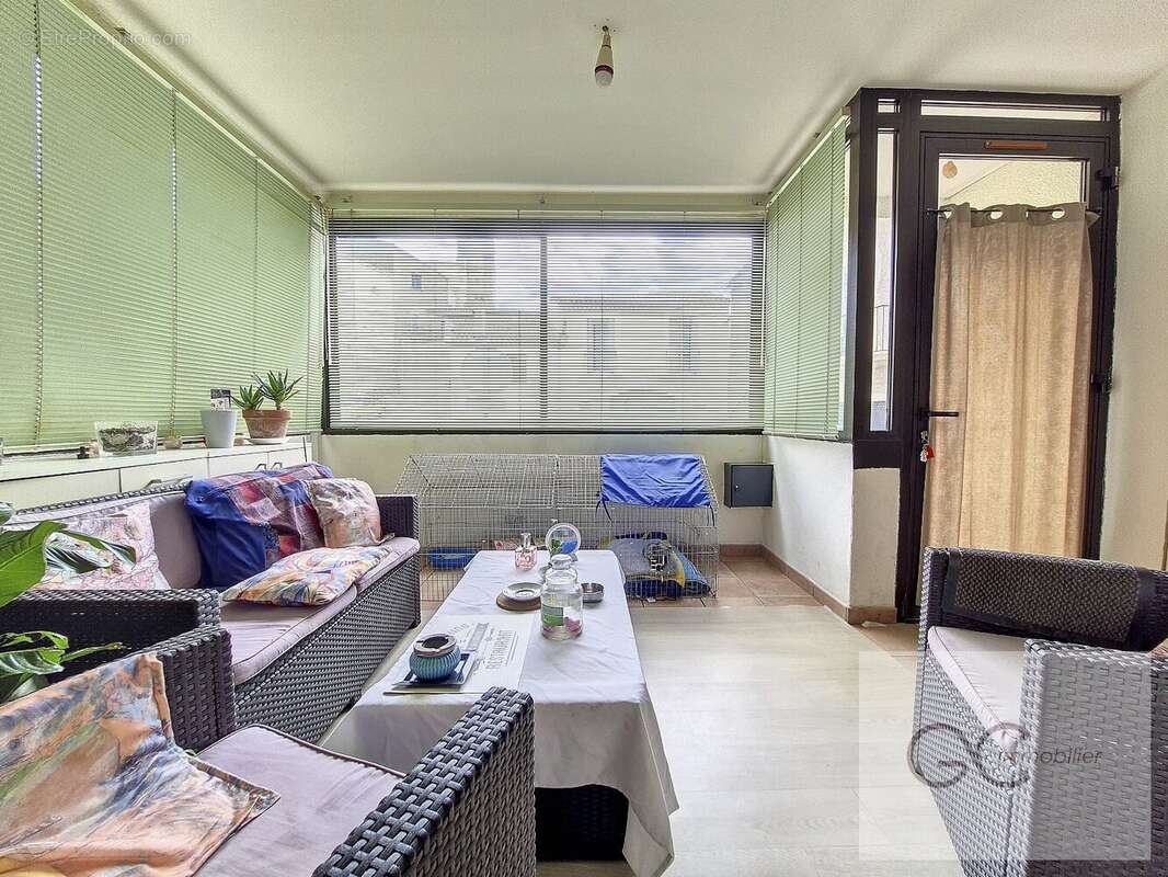 Maison à CORNEILHAN