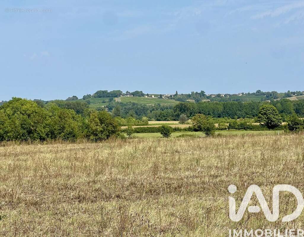 Photo 2 - Terrain à VIRELADE