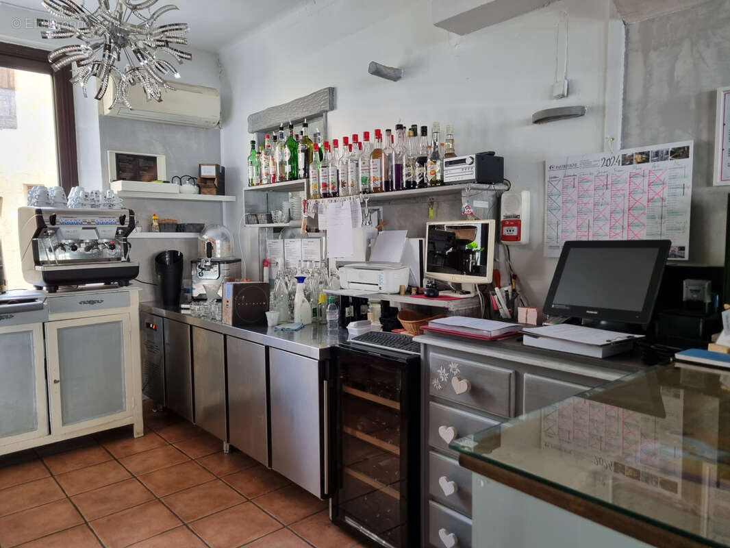 Commerce à SISTERON