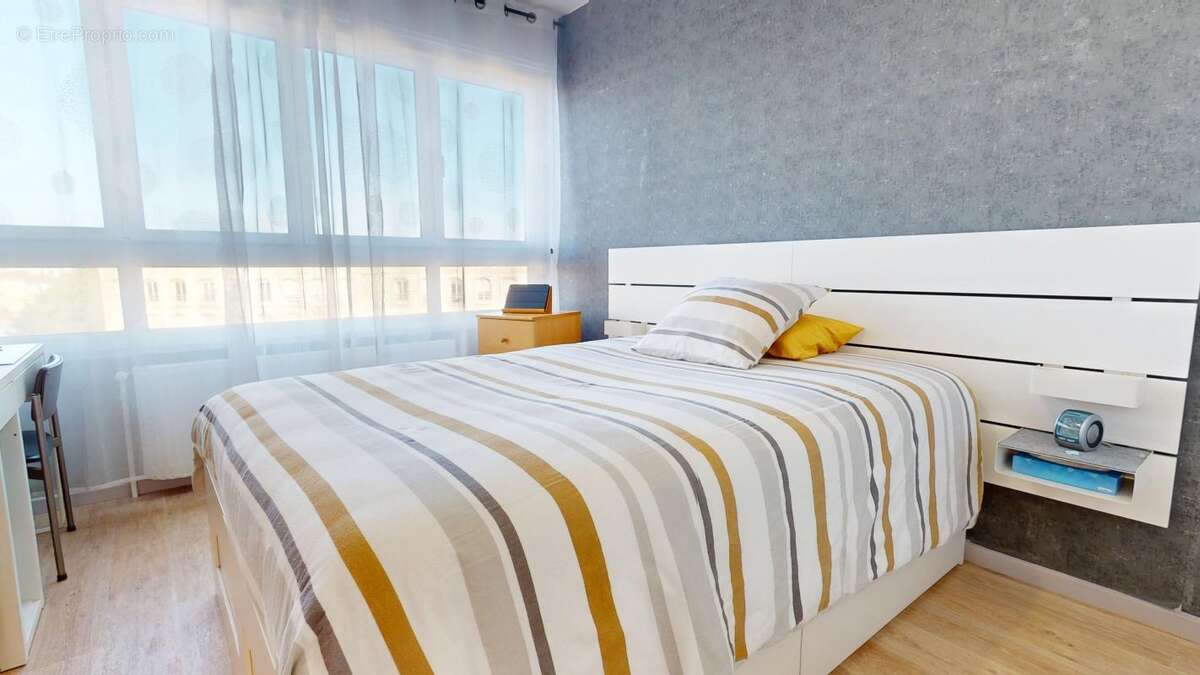 Appartement à LYON-5E