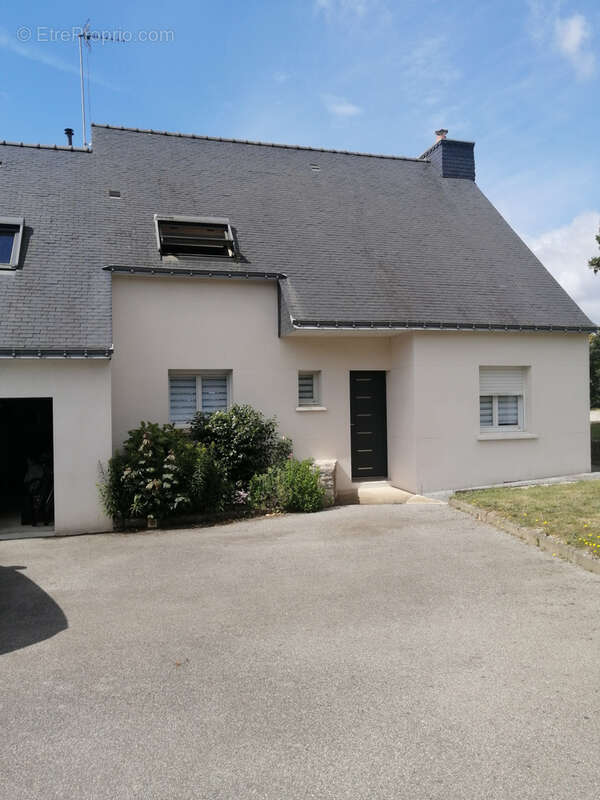 Maison à SAINT-NOLFF