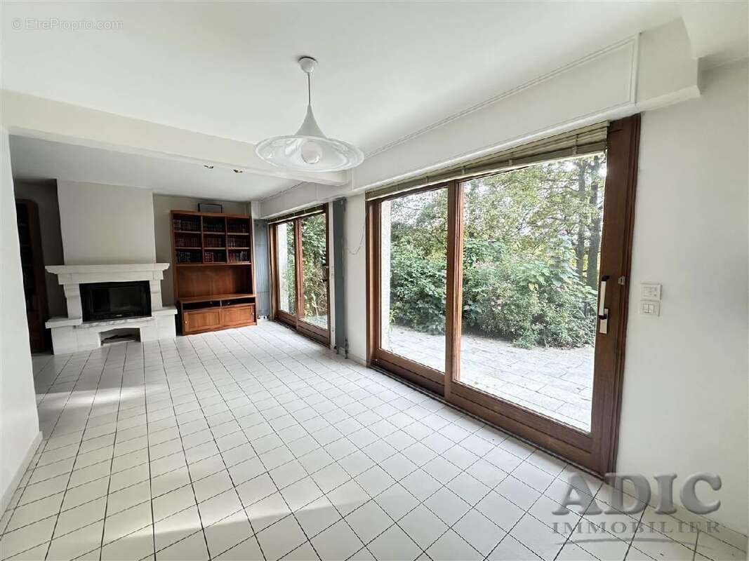 Maison à DAMMARTIN-EN-GOELE