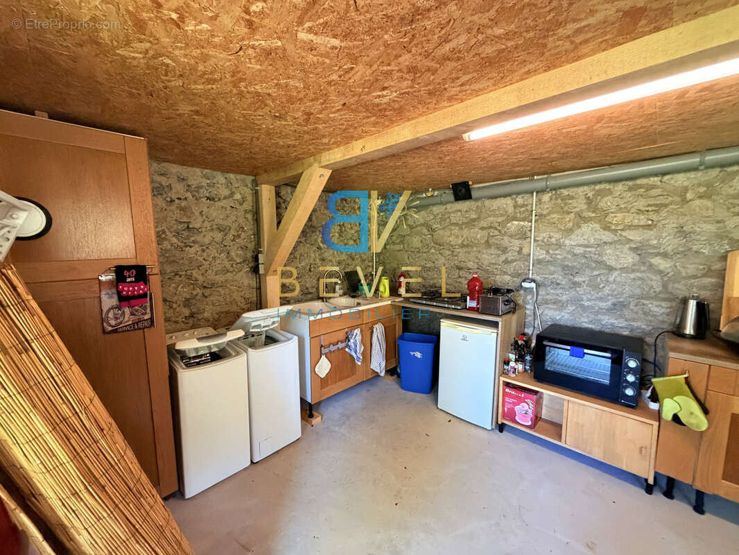 À vendre   exclusivité saint-françois-longchamp   (montaimont)  ancien corps de ferme rénové   110 m2 habitabl - photo 26