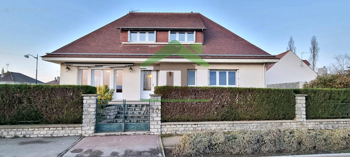 Maison à PATAY