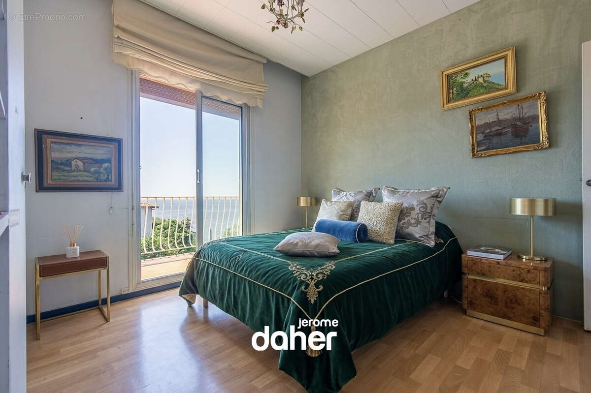Maison à MARSEILLE-7E