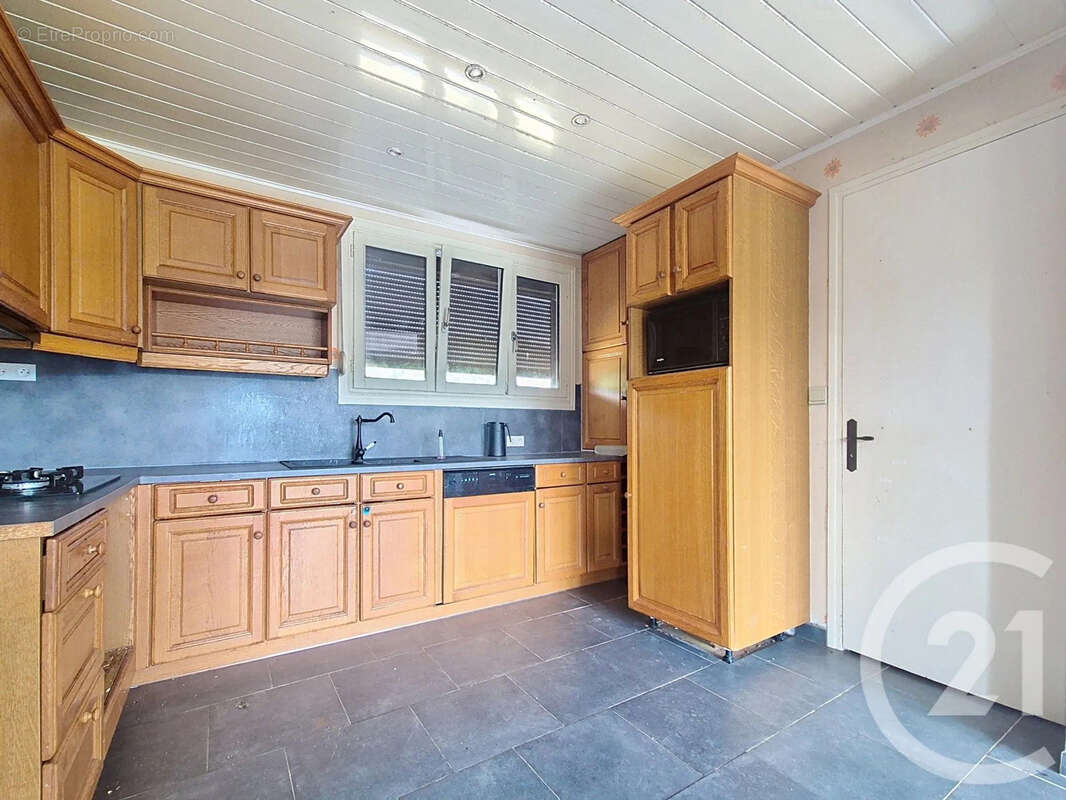 Maison 88 m² à Pont-Audemer  - photo 6