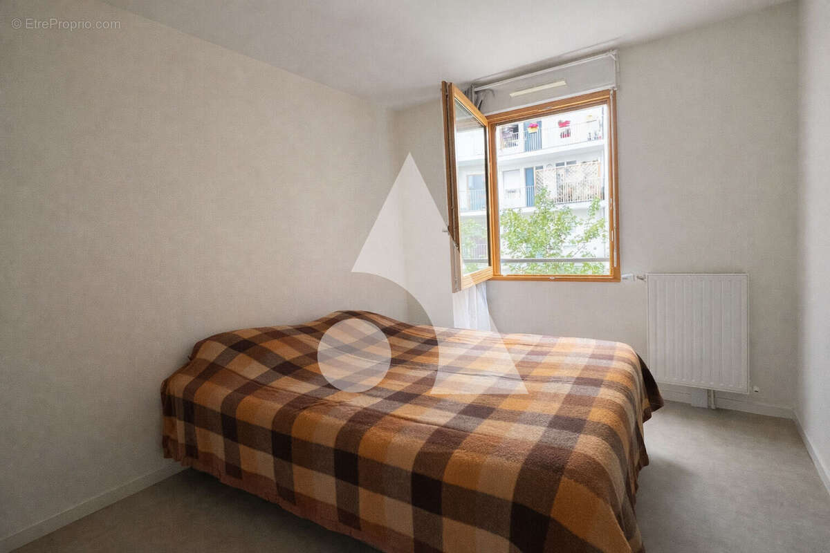 Appartement à L'ILE-SAINT-DENIS