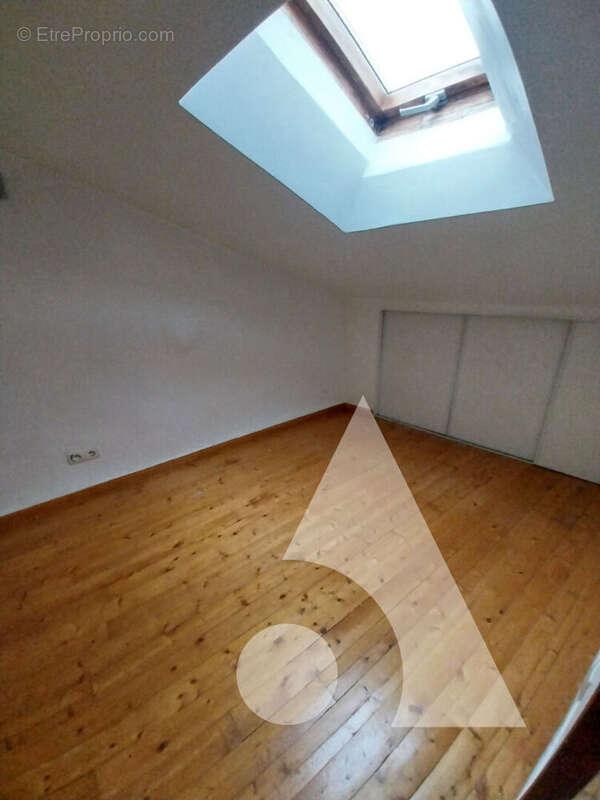 Appartement à LE MUY