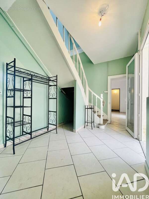 Maison 215 m² à Merigny  - photo 9