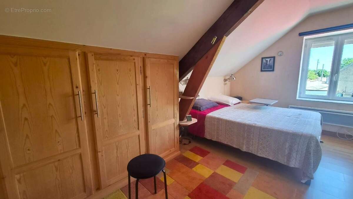 Maison à MONNERVILLE