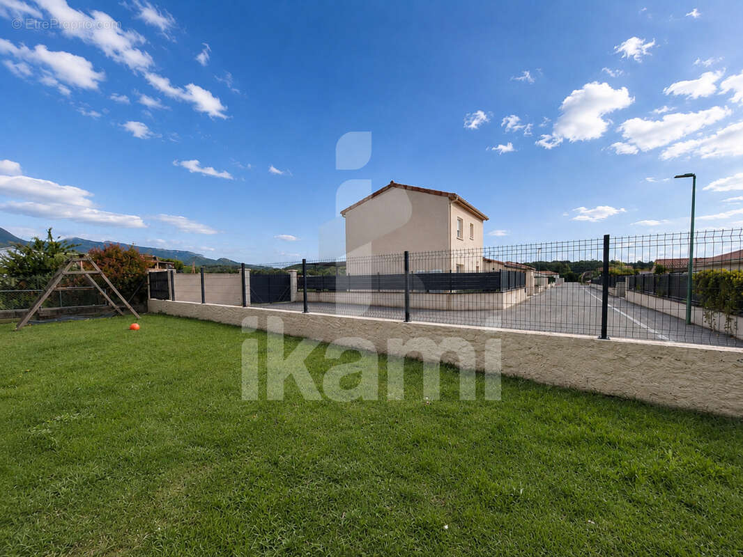 Maison récente avec 3 chambres, pièce de vie spacieuse avec vue sur le Vercors, à venir découvrir ! - photo 13