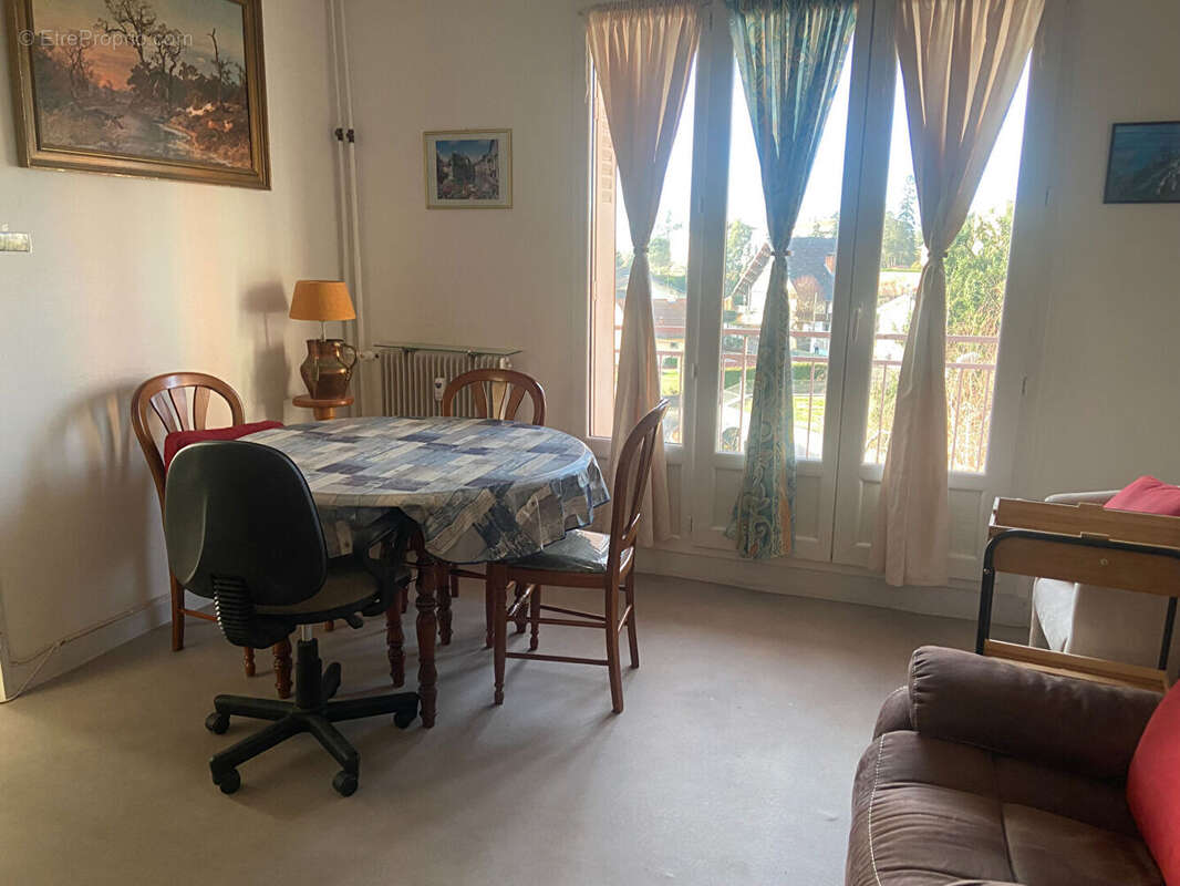 Appartement à RIORGES