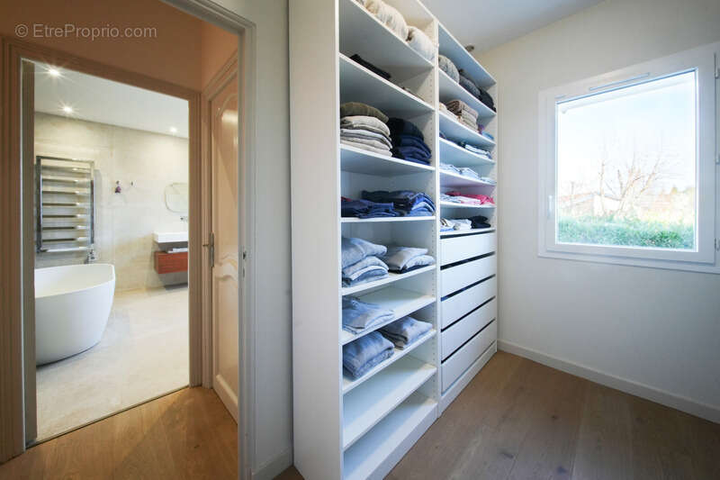 ASCAIN  Superbe maison familiale rénovée avec vue montagne - photo 10
