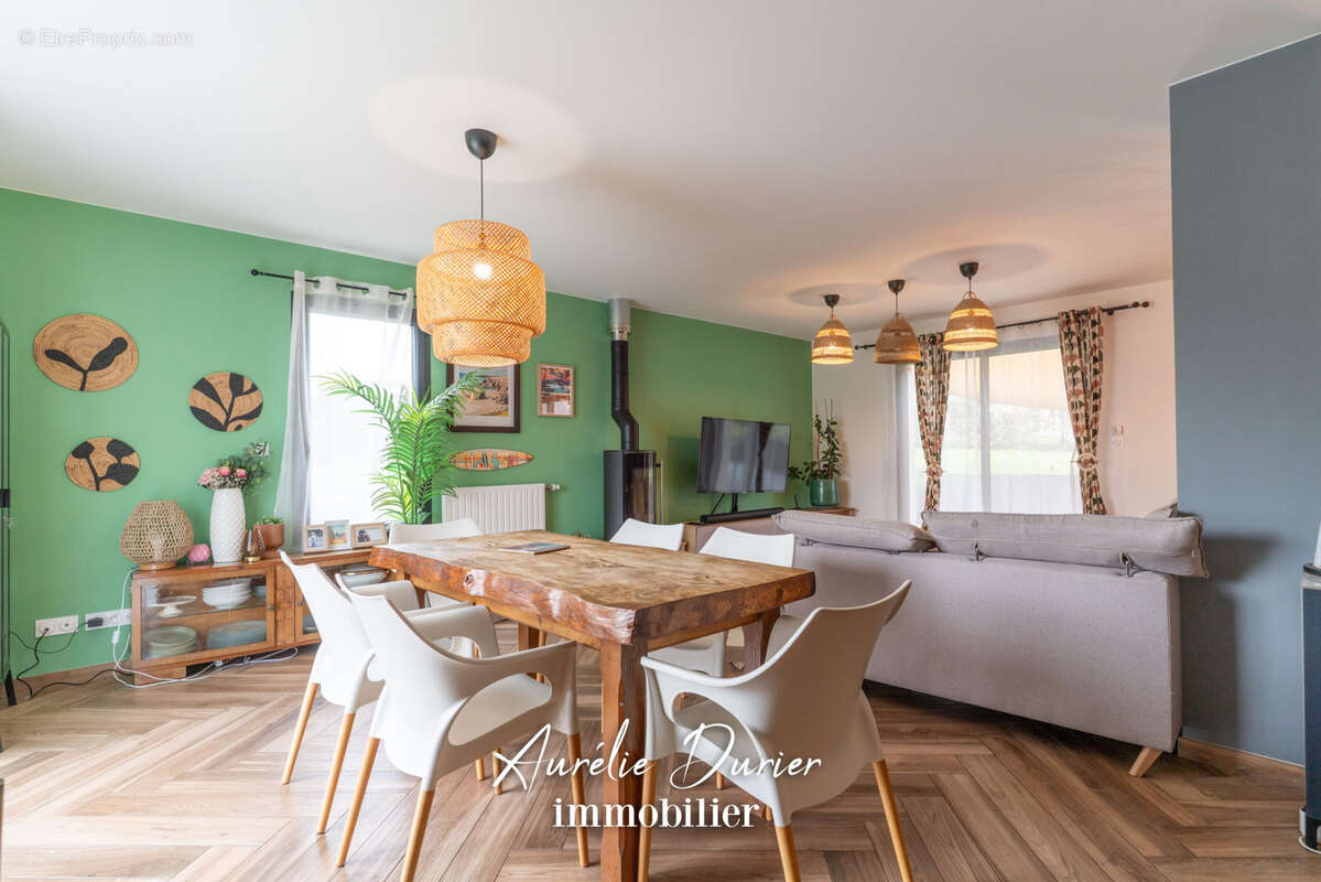 Maison à SAVONNIERES