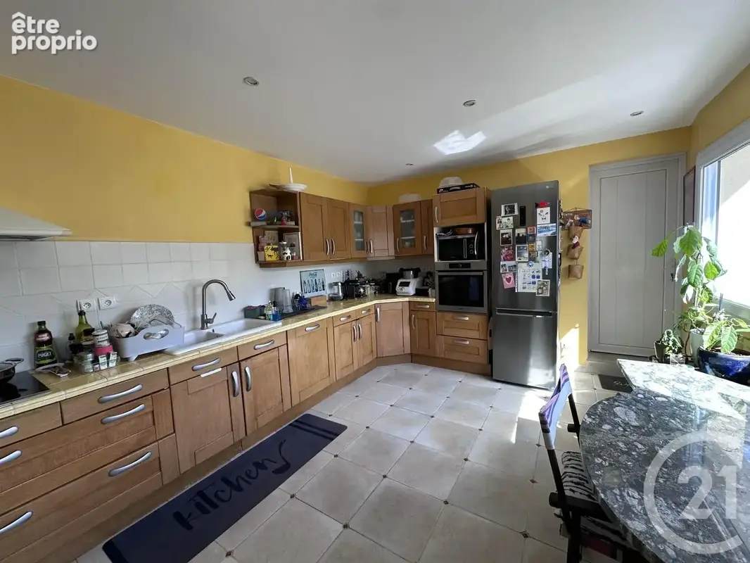 Maison 5 pièces 163 m² à vendre à Saint-Medard-De-Guizieres (33230) - photo 4