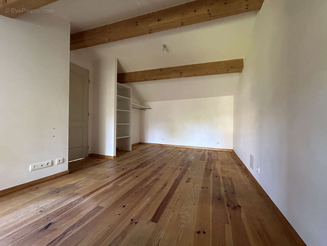 Maison à CUDOS