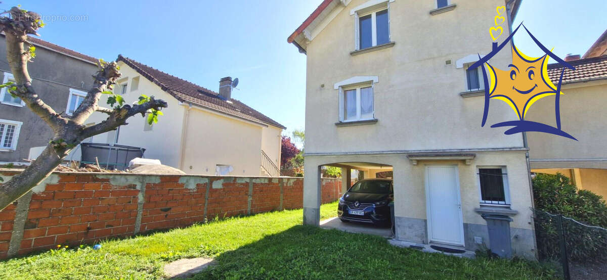 Maison à VIRY-CHATILLON