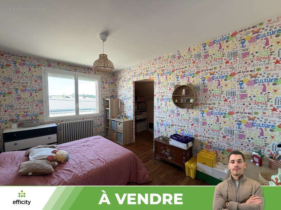 Maison 166 m² à Chatellerault  - photo 13