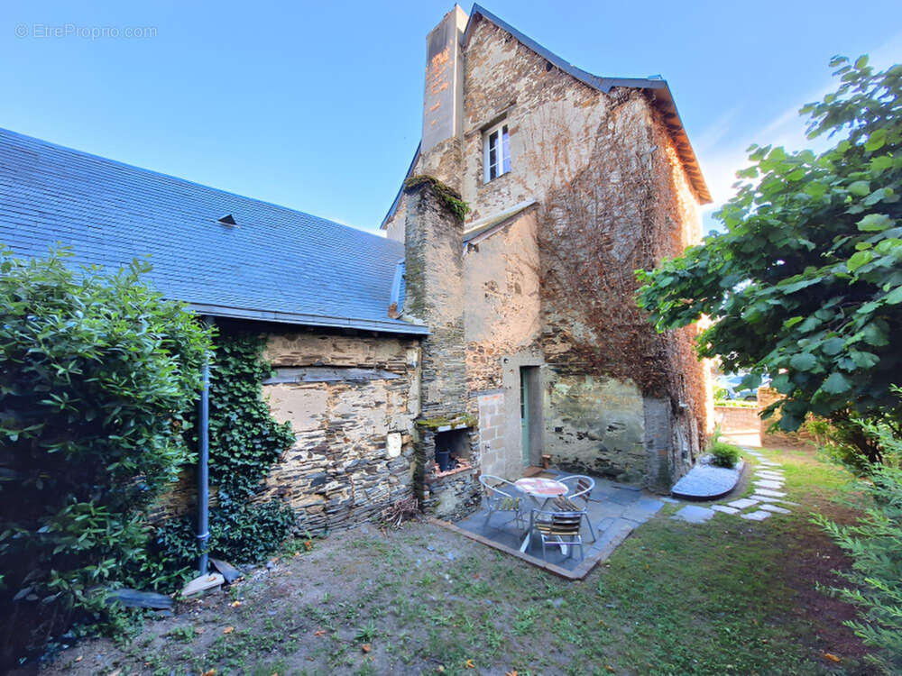 Maison à SEGRE