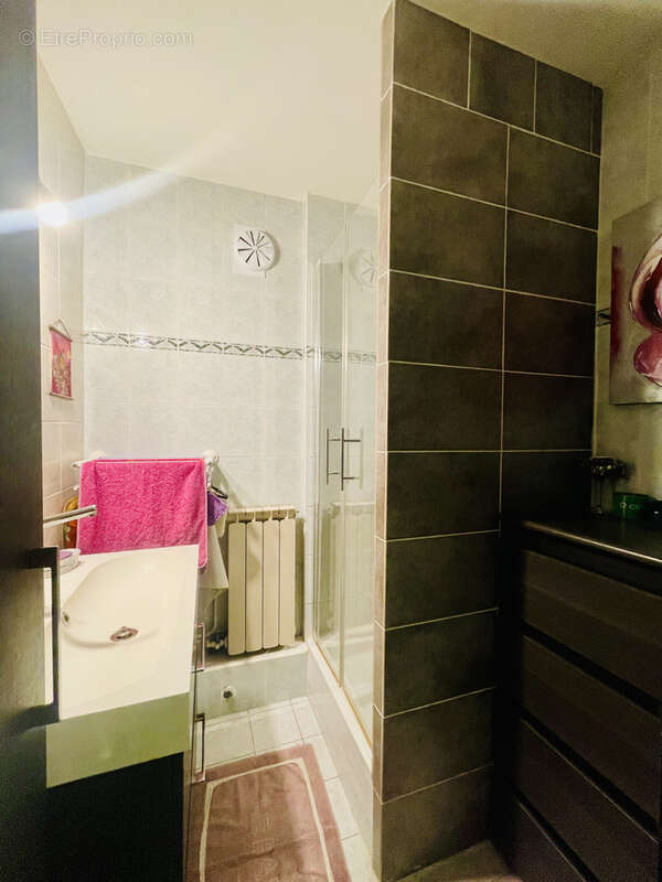 Appartement à BOURG-LES-VALENCE