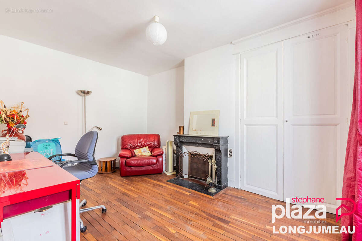 Appartement à LONGJUMEAU