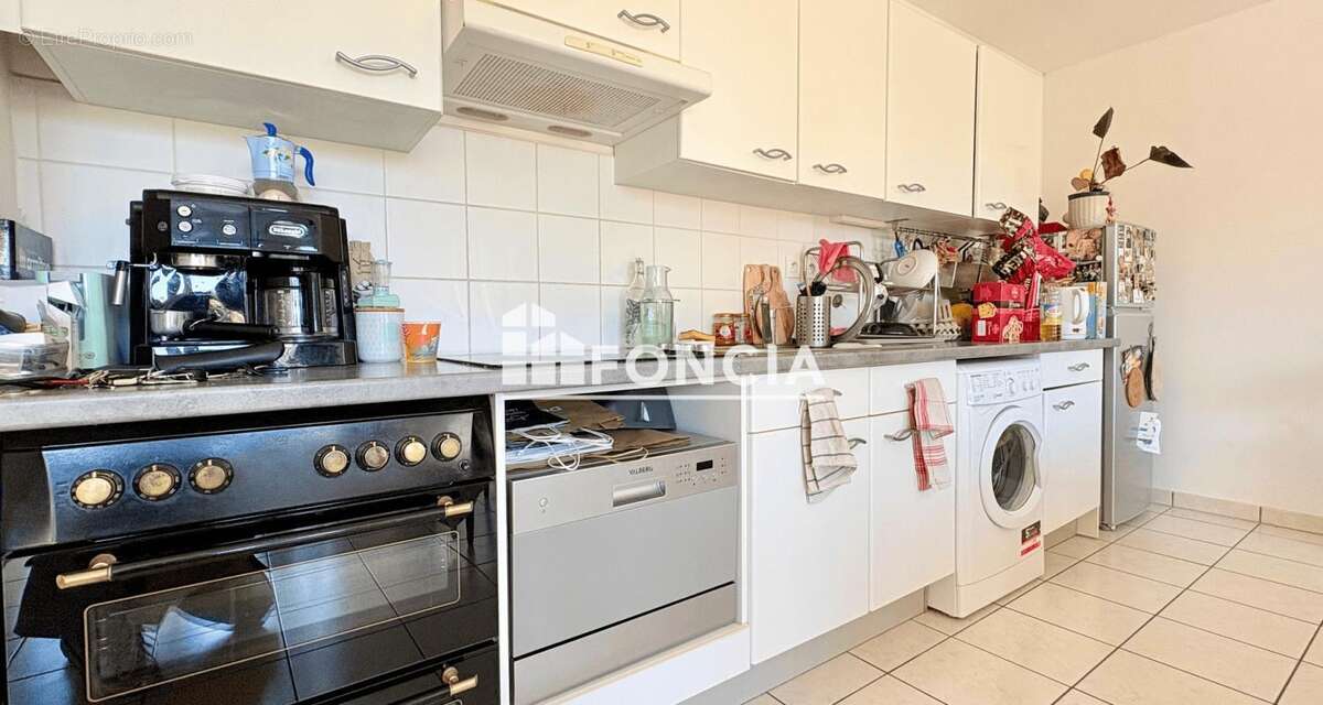 Appartement à PERTUIS