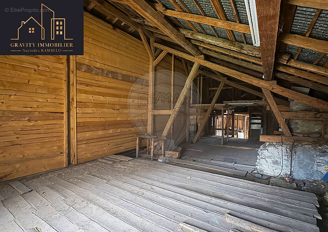 Maison à ARACHES-LA-FRASSE