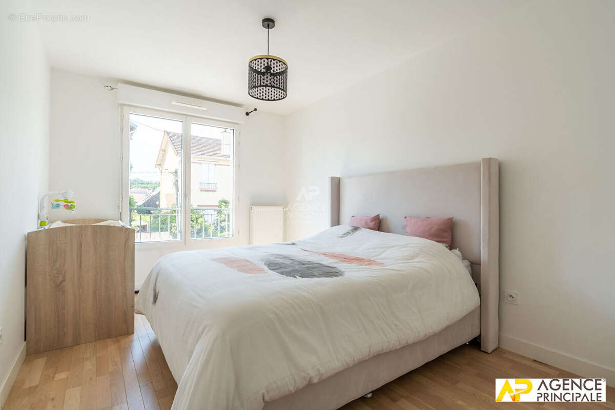 Appartement à MAISONS-LAFFITTE