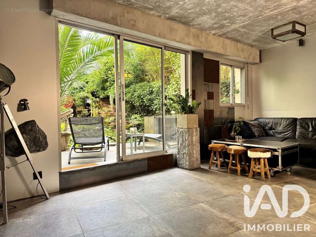 Appartement 75 m² à Paris-19e  - photo 2