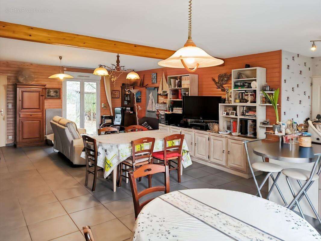 Maison à LANGON