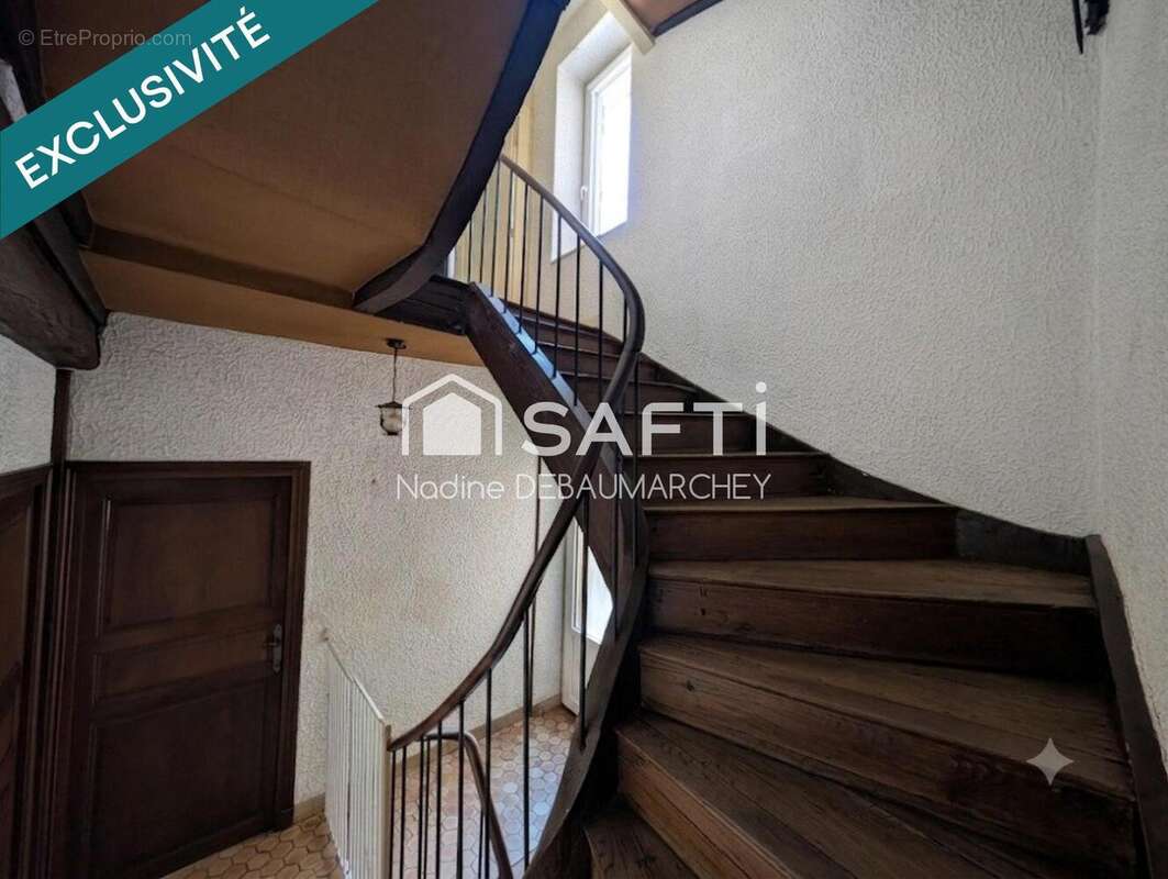 Maison 153 m² à Charolles  - photo 6