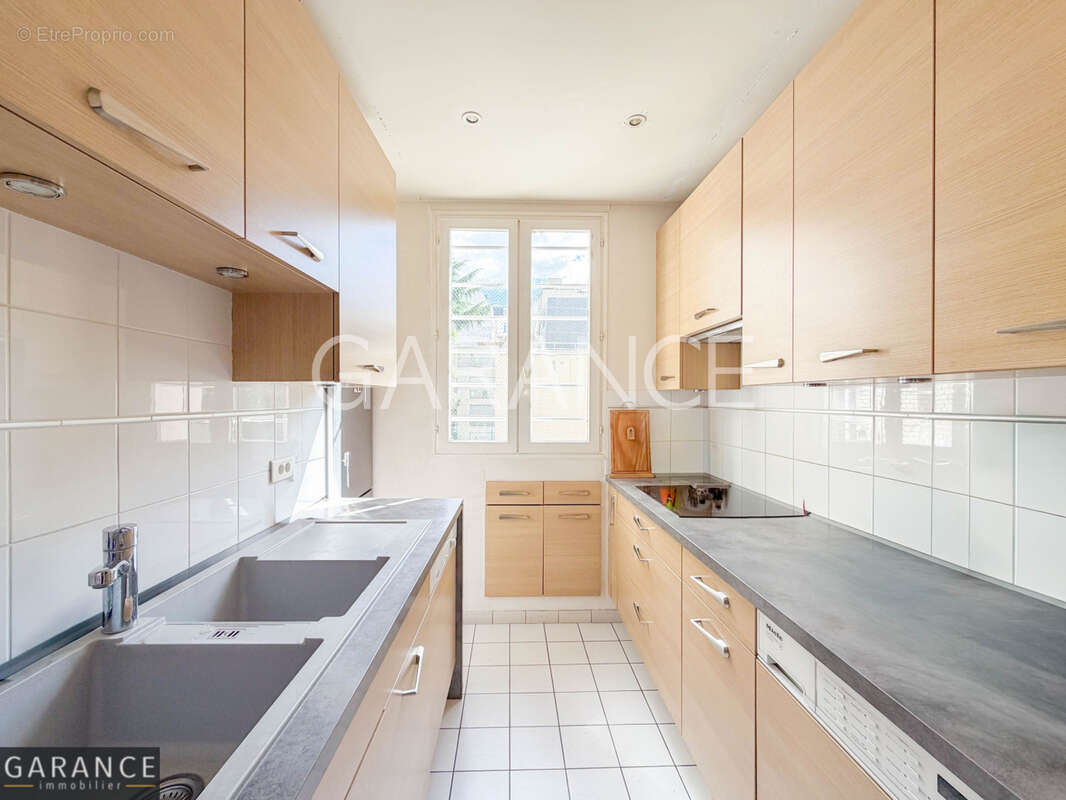 Appartement 104 m² à Paris-15e  - photo 5