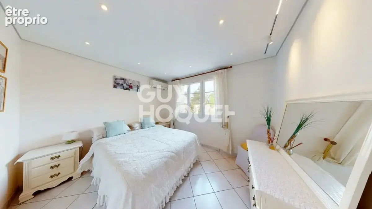 Maison de 200m2, piscine, garage, au calme - photo 10