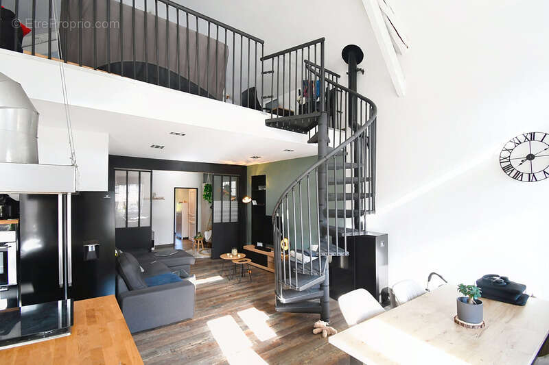 Maison à CONS-LA-GRANDVILLE