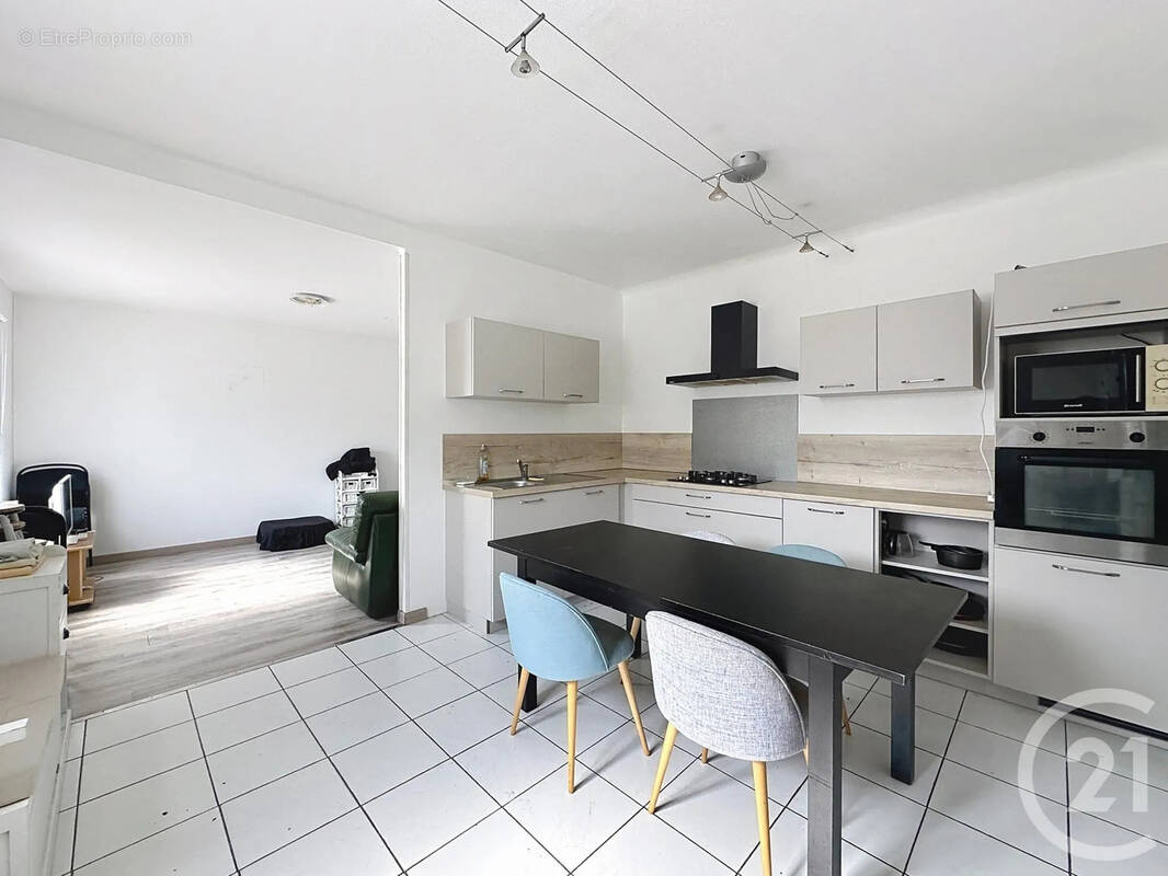 Maison à SAINT-ANDRE-LES-VERGERS