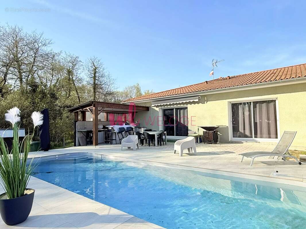 Maison à RIVIERE-SAAS-ET-GOURBY