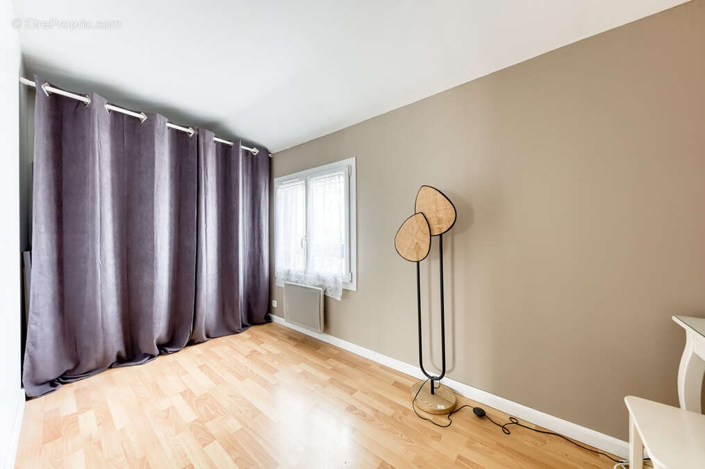 Maison à OZOIR-LA-FERRIERE