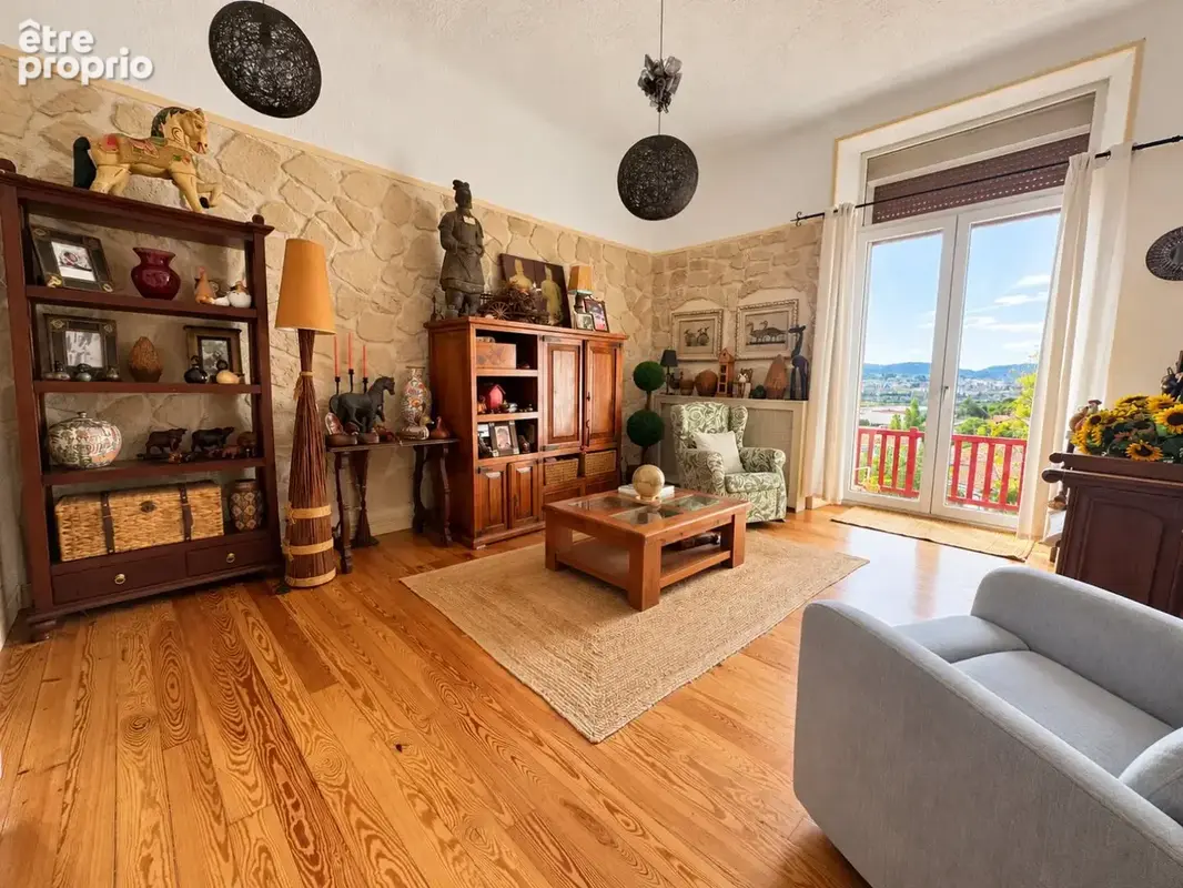 Appartement 4 pièces 70 m² à vendre à Hendaye (64700) - photo 2