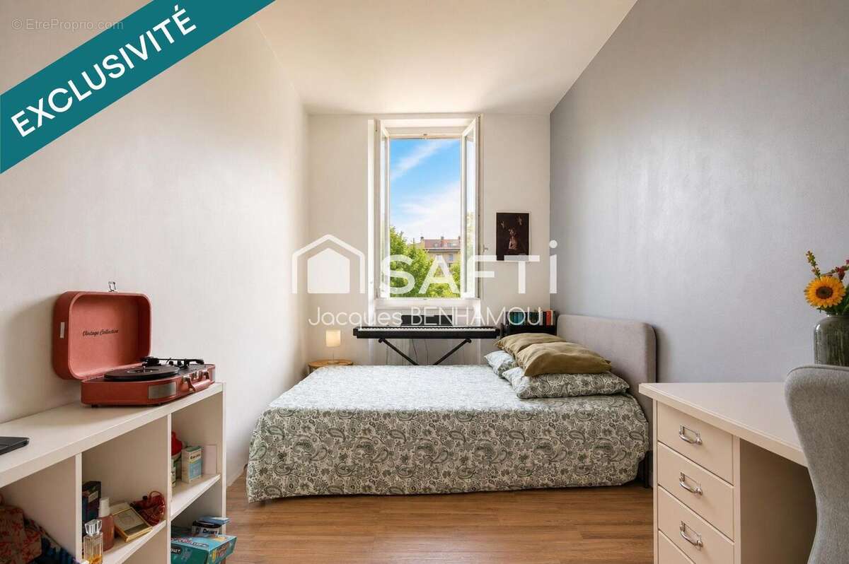 Photo 2 - Appartement à MARSEILLE-3E