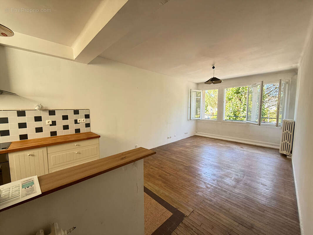 Appartement Dinan 4 pièce(s) 69 m2 - photo 2