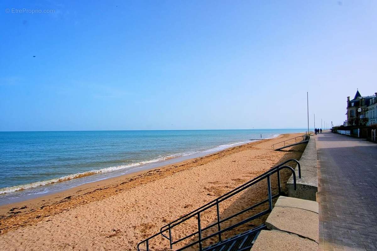 Appartement à SAINT-AUBIN-SUR-MER