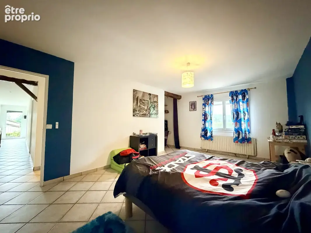 Grande maison familiale frontenas 280 m2 avec 5 chambres à 35 min de Lyon - photo 11