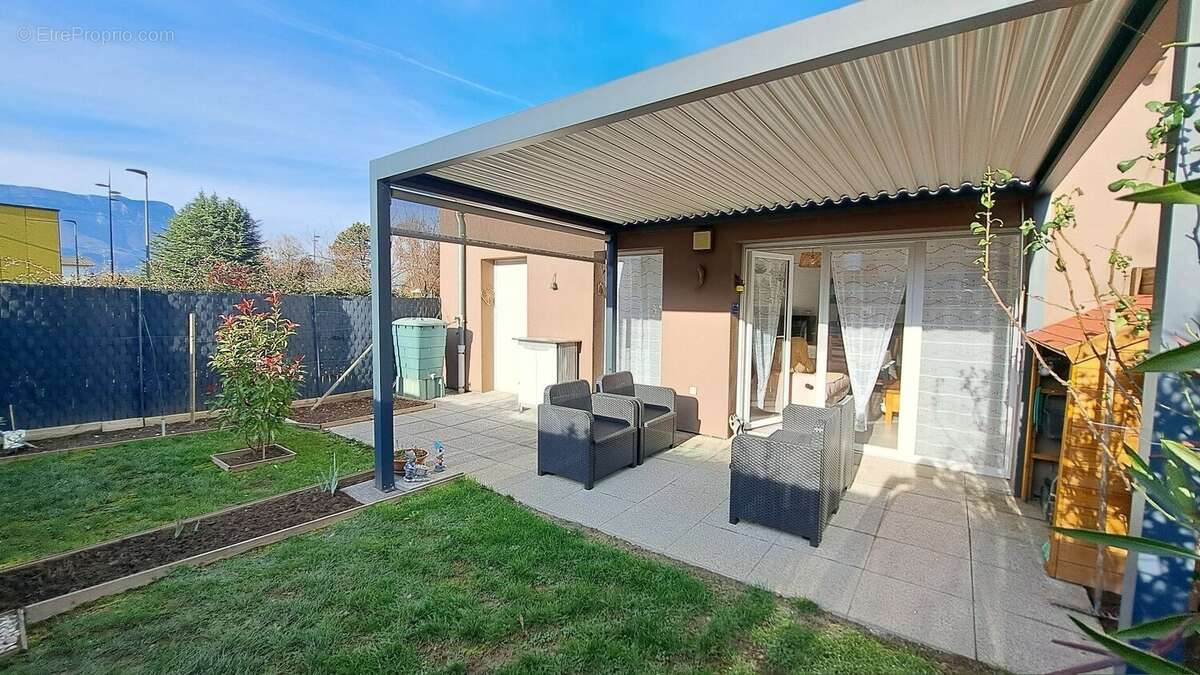 Appartement à CHAMP-SUR-DRAC