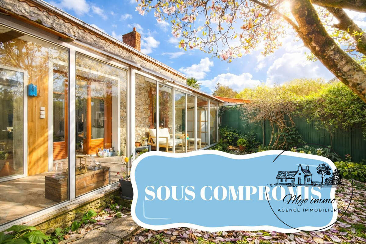 Maison à BOUGUENAIS