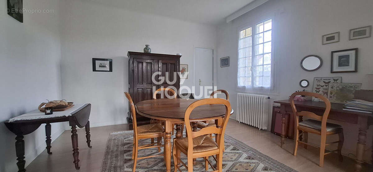 Maison à PORCHEVILLE