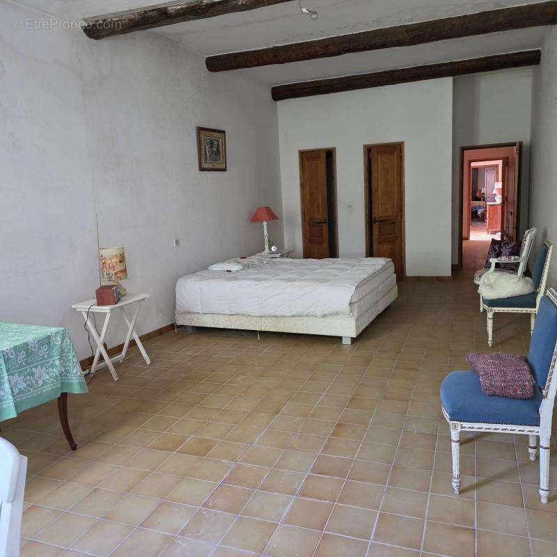 Maison à BUIS-LES-BARONNIES
